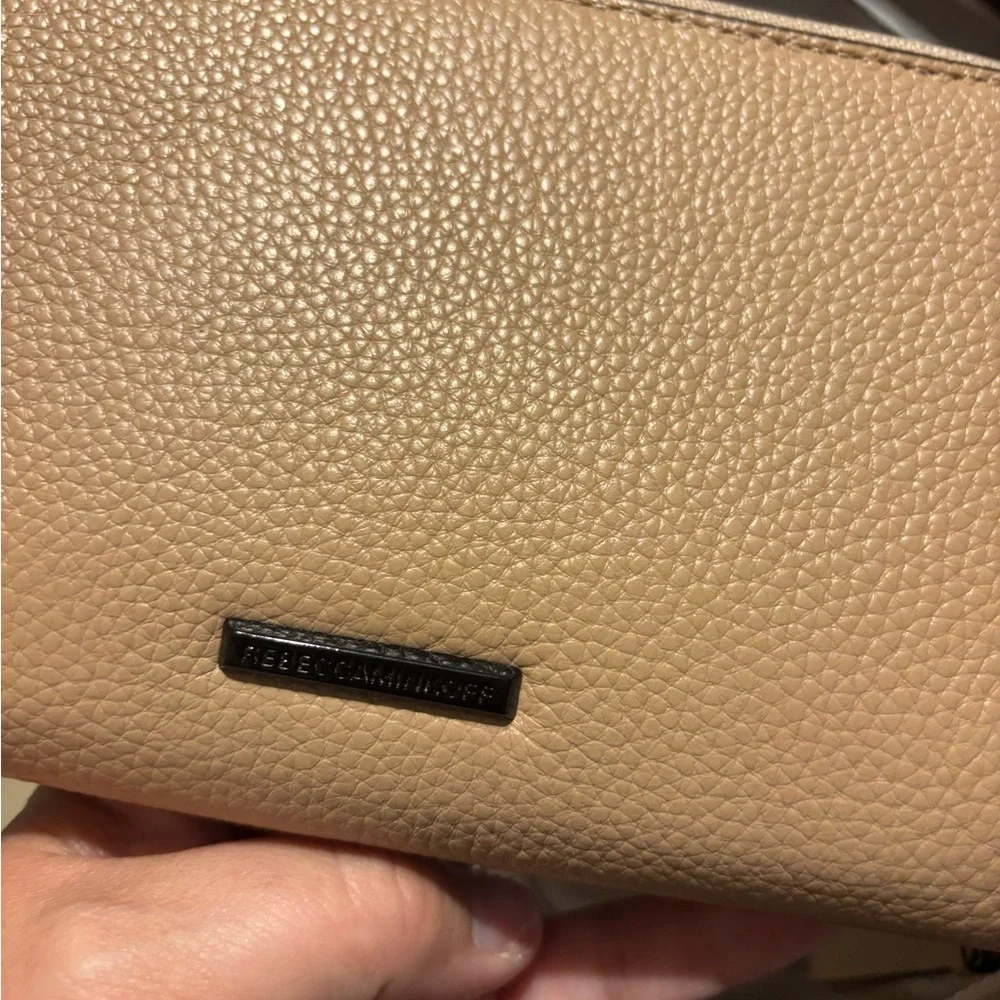 Rebecca Minkoff zippered wallet - Picture 1 of 5